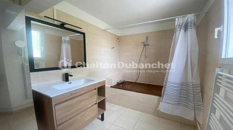 Ma-Cabane - Location Appartement LE COTEAU, 87 m²