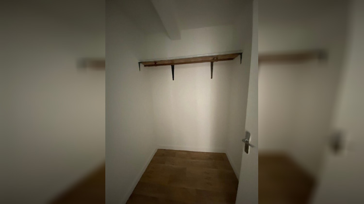 Ma-Cabane - Location Appartement LE COTEAU, 66 m²