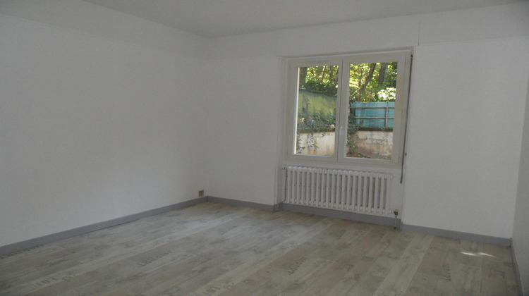 Ma-Cabane - Location Appartement LE CREUSOT, 85 m²