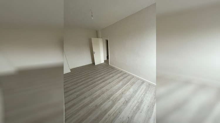 Ma-Cabane - Location Appartement LE CREUSOT, 56 m²