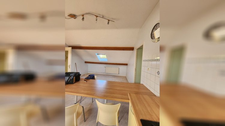 Ma-Cabane - Location Appartement LE CREUSOT, 42 m²