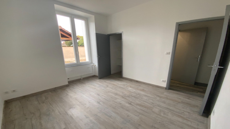 Ma-Cabane - Location Appartement LE CREUSOT, 48 m²
