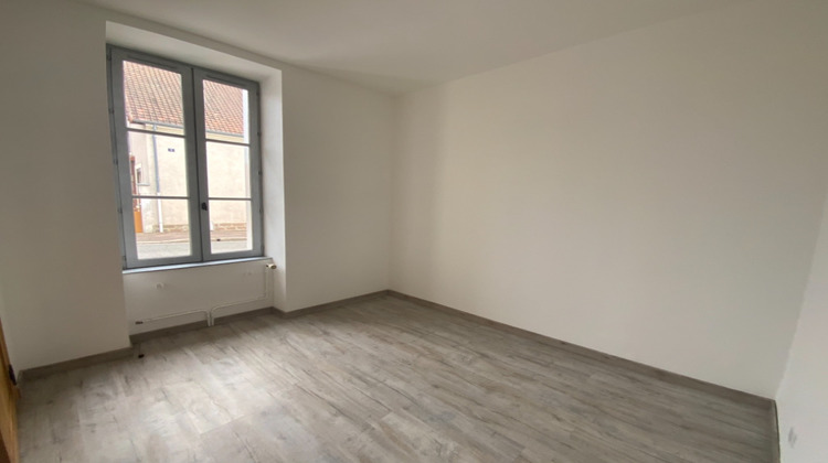 Ma-Cabane - Location Appartement LE CREUSOT, 48 m²