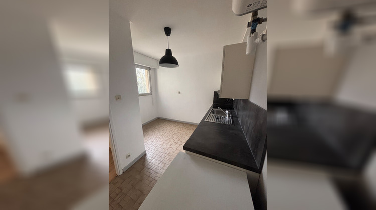 Ma-Cabane - Location Appartement LE CREUSOT, 35 m²