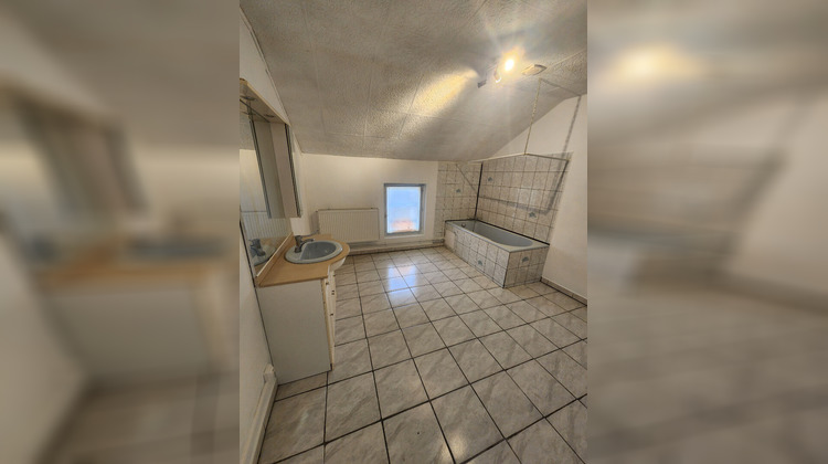 Ma-Cabane - Location Appartement LE CREUSOT, 76 m²