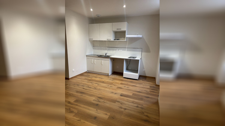 Ma-Cabane - Location Appartement LE CREUSOT, 32 m²