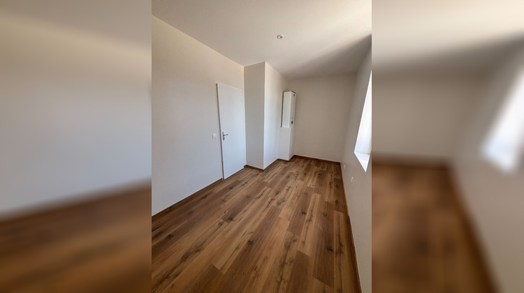 Ma-Cabane - Location Appartement LE CREUSOT, 34 m²