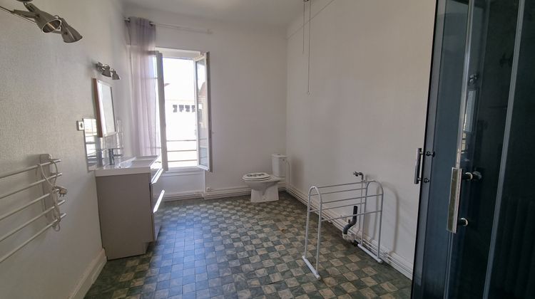 Ma-Cabane - Location Appartement Le Donjon, 61 m²