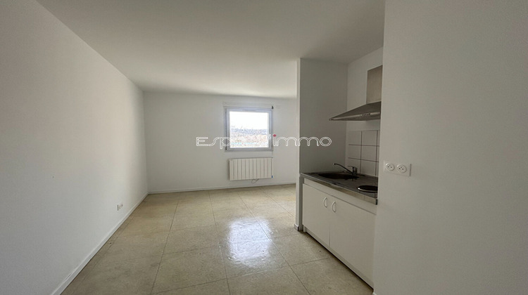 Ma-Cabane - Location Appartement LE GRAND-QUEVILLY, 20 m²