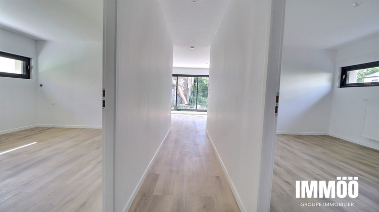 Ma-Cabane - Location Appartement Le Houlme, 70 m²