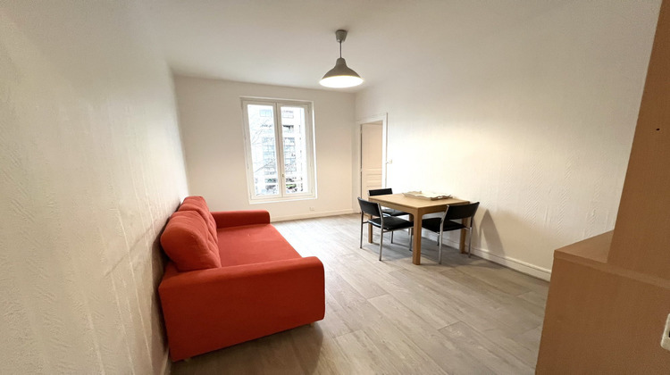 Ma-Cabane - Location Appartement Le Kremlin-Bicêtre, 26 m²