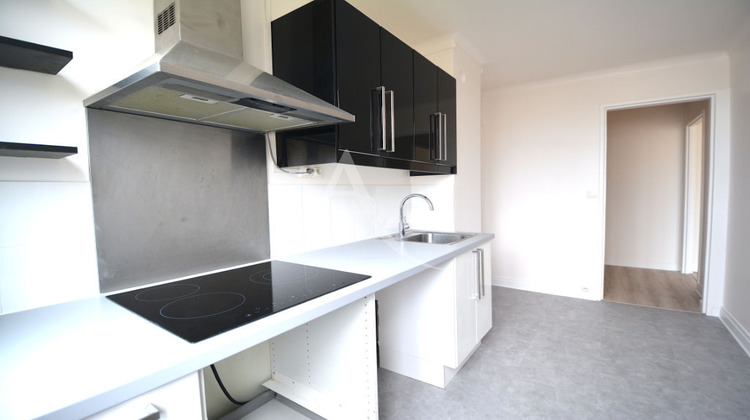 Ma-Cabane - Location Appartement LE KREMLIN-BICETRE, 57 m²