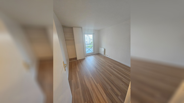 Ma-Cabane - Location Appartement LE KREMLIN-BICETRE, 17 m²