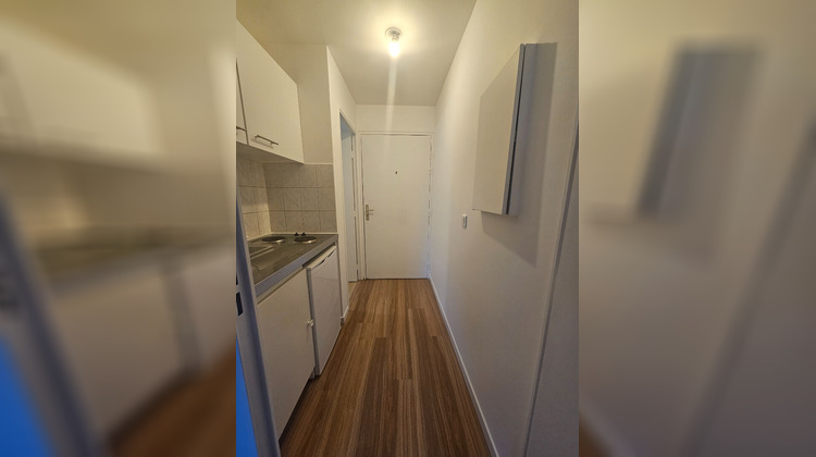 Ma-Cabane - Location Appartement LE KREMLIN-BICETRE, 17 m²