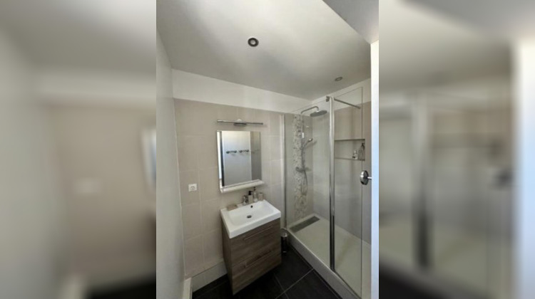 Ma-Cabane - Location Appartement LE KREMLIN BICETRE, 36 m²