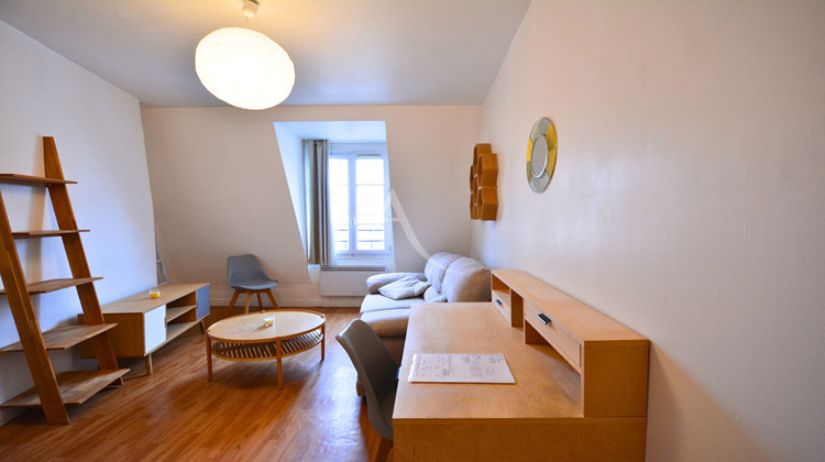 Ma-Cabane - Location Appartement LE KREMLIN-BICETRE, 39 m²