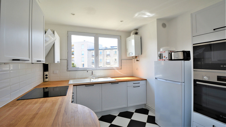 Ma-Cabane - Location Appartement LE KREMLIN-BICETRE, 58 m²