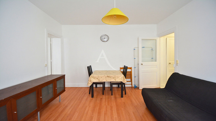 Ma-Cabane - Location Appartement LE KREMLIN-BICETRE, 38 m²