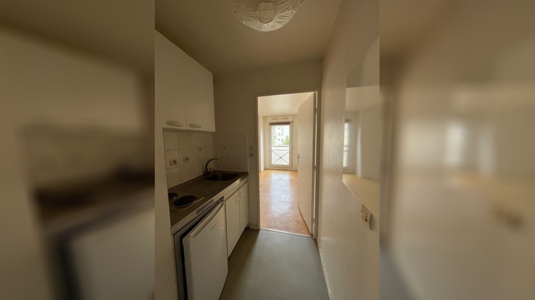 Ma-Cabane - Location Appartement LE KREMLIN-BICETRE, 17 m²