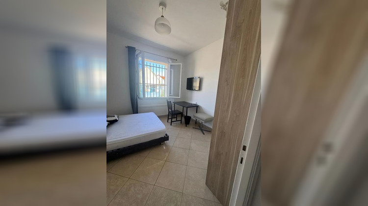 Ma-Cabane - Location Appartement LE KREMLIN BICETRE, 23 m²