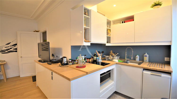 Ma-Cabane - Location Appartement LE KREMLIN-BICETRE, 32 m²