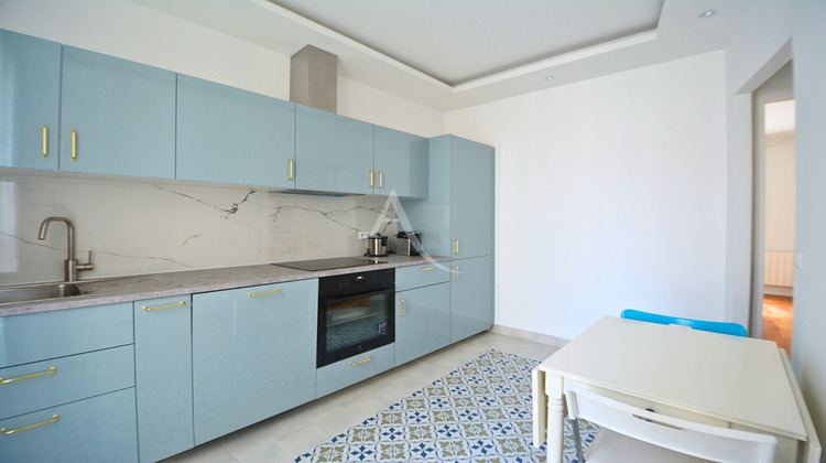 Ma-Cabane - Location Appartement LE KREMLIN-BICETRE, 48 m²