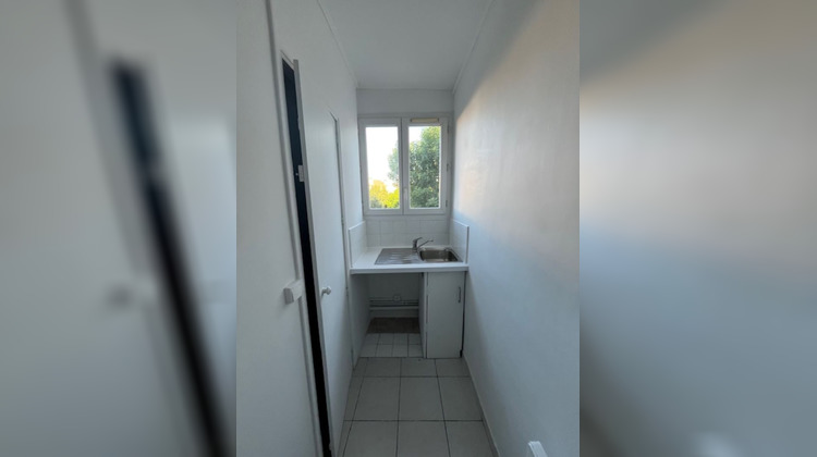 Ma-Cabane - Location Appartement LE KREMLIN-BICETRE, 23 m²