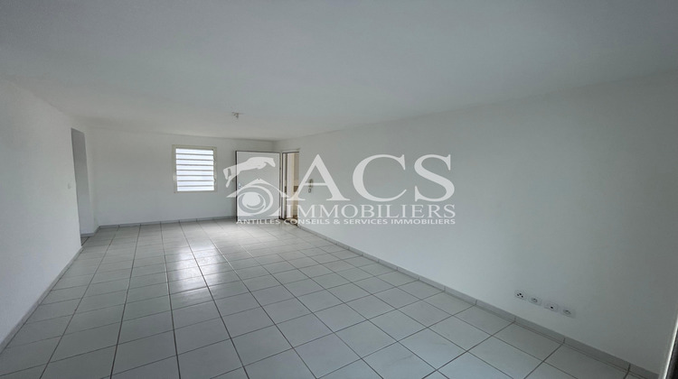 Ma-Cabane - Location Appartement Le Lamentin, 75 m²