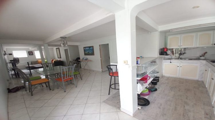 Ma-Cabane - Location Appartement Le Lamentin, 96 m²