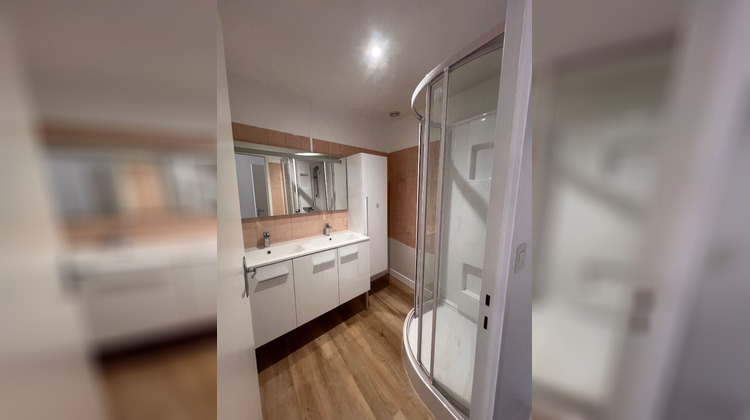 Ma-Cabane - Location Appartement LE LOROUX-BOTTEREAU, 68 m²