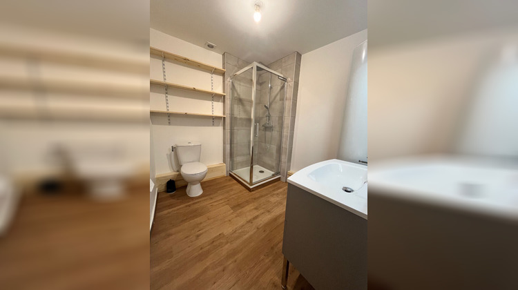 Ma-Cabane - Location Appartement LE LUC, 46 m²