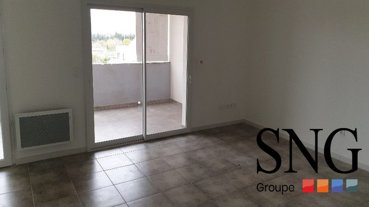 Ma-Cabane - Location Appartement Le Luc, 63 m²