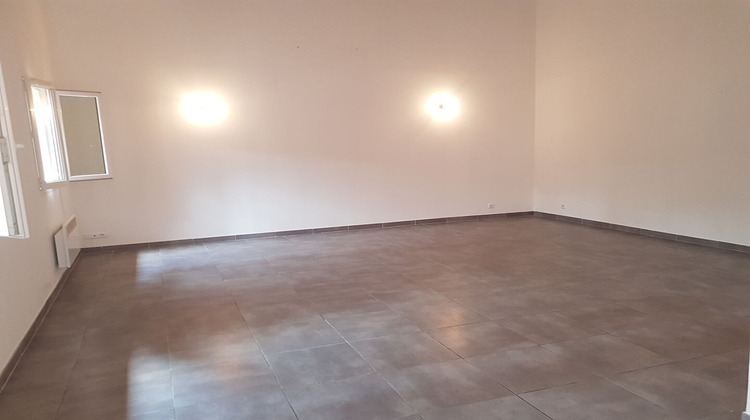 Ma-Cabane - Location Appartement LE LUC, 95 m²