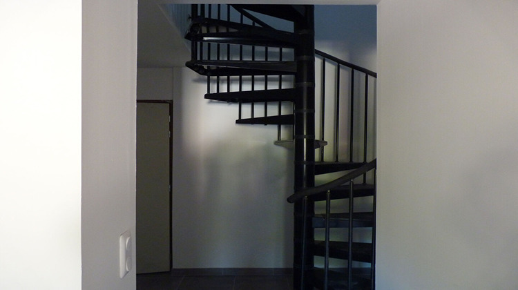 Ma-Cabane - Location Appartement LE LUC, 95 m²