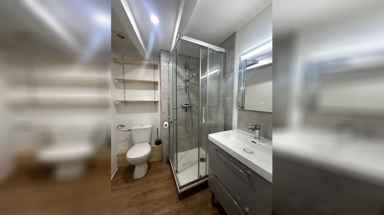 Ma-Cabane - Location Appartement LE LUC, 37 m²