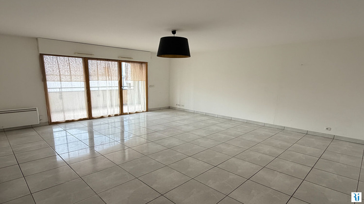 Ma-Cabane - Location Appartement LE MESNIL-ESNARD, 71 m²