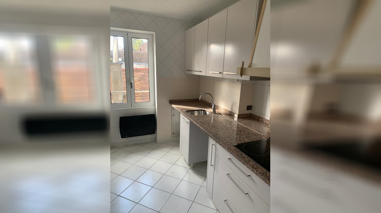 Ma-Cabane - Location Appartement LE MESNIL-LE-ROI, 60 m²