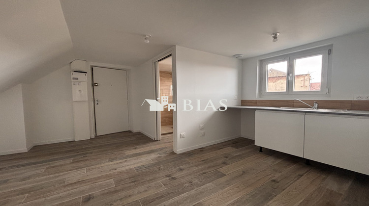 Ma-Cabane - Location Appartement Le Neubourg, 19 m²