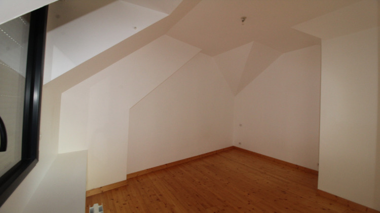 Ma-Cabane - Location Appartement LE PALAIS, 88 m²