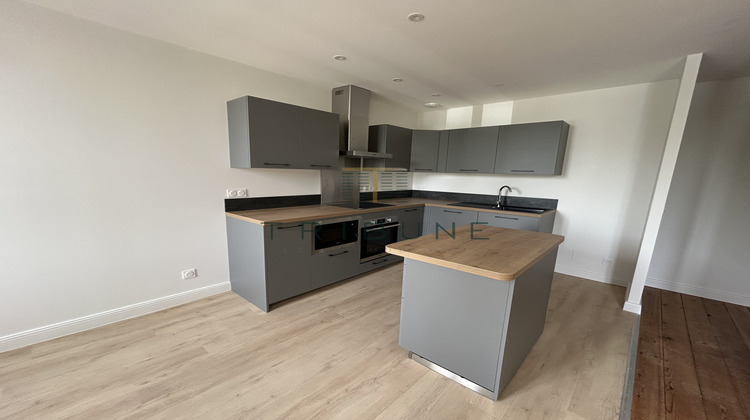 Ma-Cabane - Location Appartement Le Passage, 126 m²