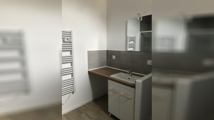 Ma-Cabane - Location Appartement LE PECHEREAU, 61 m²