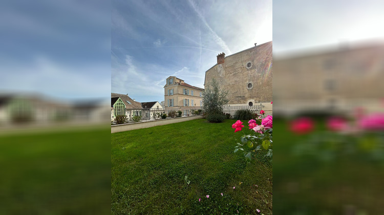 Ma-Cabane - Location Appartement LE PECQ, 245 m²