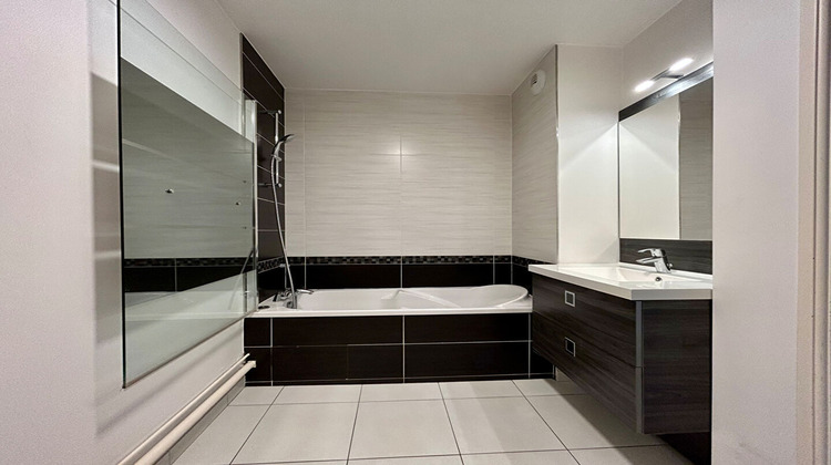 Ma-Cabane - Location Appartement LE PERREUX-SUR-MARNE, 116 m²