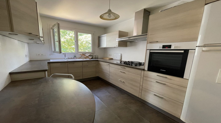 Ma-Cabane - Location Appartement LE PETIT-QUEVILLY, 83 m²