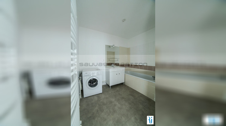 Ma-Cabane - Location Appartement LE PETIT-QUEVILLY, 59 m²