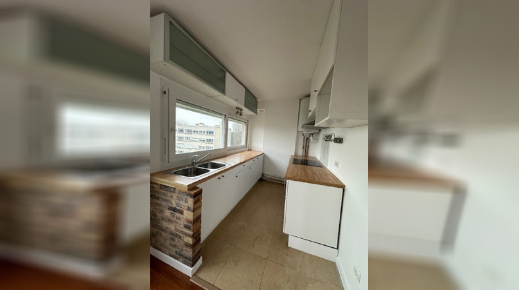 Ma-Cabane - Location Appartement LE PLESSIS-BOUCHARD, 52 m²