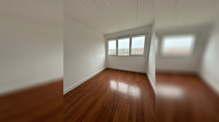 Ma-Cabane - Location Appartement LE PLESSIS-BOUCHARD, 52 m²