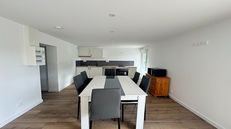 Ma-Cabane - Location Appartement LE PLESSIS-GRAMMOIRE, 98 m²