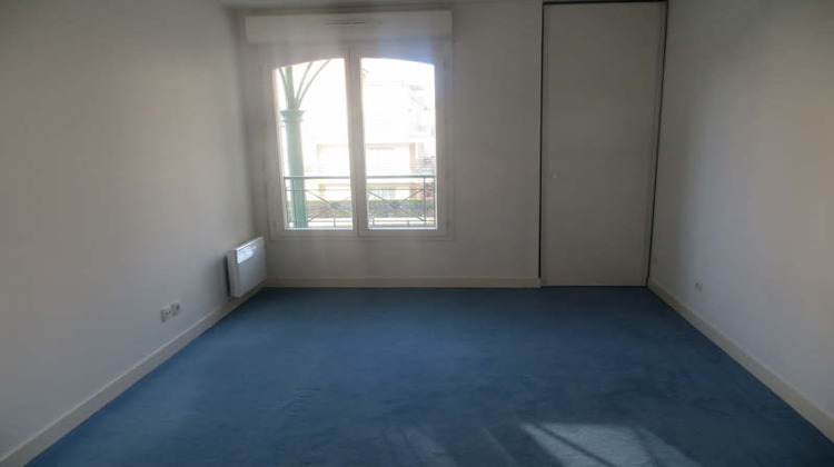 Ma-Cabane - Location Appartement LE PLESSIS-ROBINSON, 50 m²