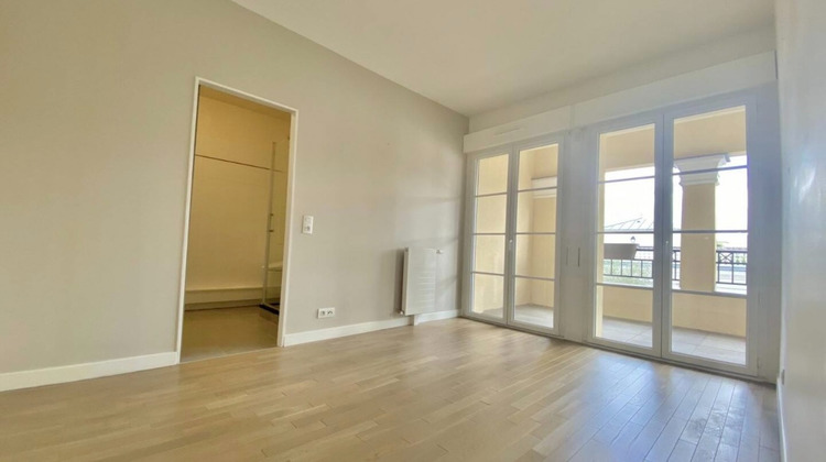 Ma-Cabane - Location Appartement LE PLESSIS-ROBINSON, 102 m²